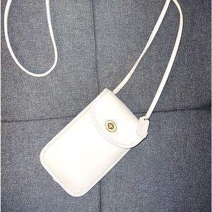 COACH Flat Turn-lock Crossbody 12 Bag Retails $175